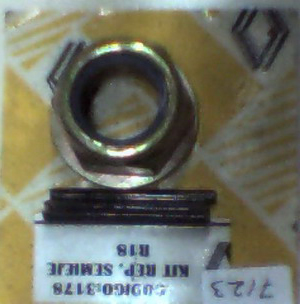 TUERCA SEMIEJE (KIT) RENAULT 18