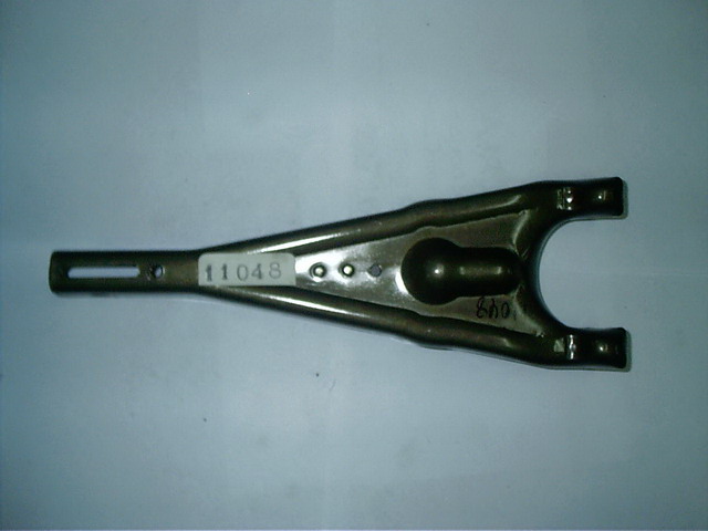 Horquilla Embrague Dodge D-100/200 Todos