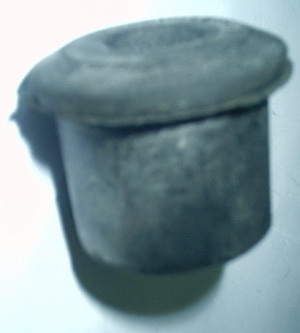 Buje de Elastico Grande NISSAN D22 FRONTIER 1998/.