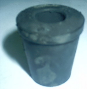 Buje Parrilla Inferior 4x2 MITSUBISHI L200 4x2