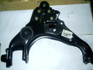 Parrilla Inferior Mitsubishi L-200 4x4 90/93 Izquierda