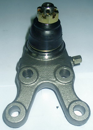 Rotula Inferior Mitsubishi Montero 90/ V44 Tailandia Derecha