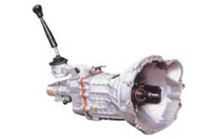 Caja Velocidad Isuzu 4x2 TFR 4JA1 2.5 Con Palanca Con Cubre